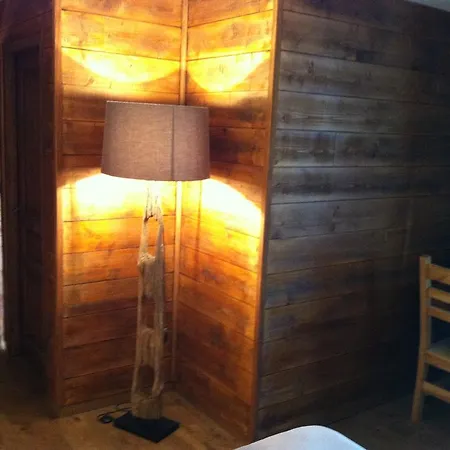 Au Chant Des Marmites Saint-Lary-Soulan Room photo