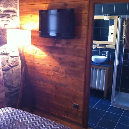 Au Chant Des Marmites Saint-Lary-Soulan Room photo