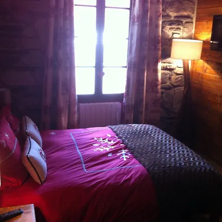 Au Chant Des Marmites Saint-Lary-Soulan Room photo