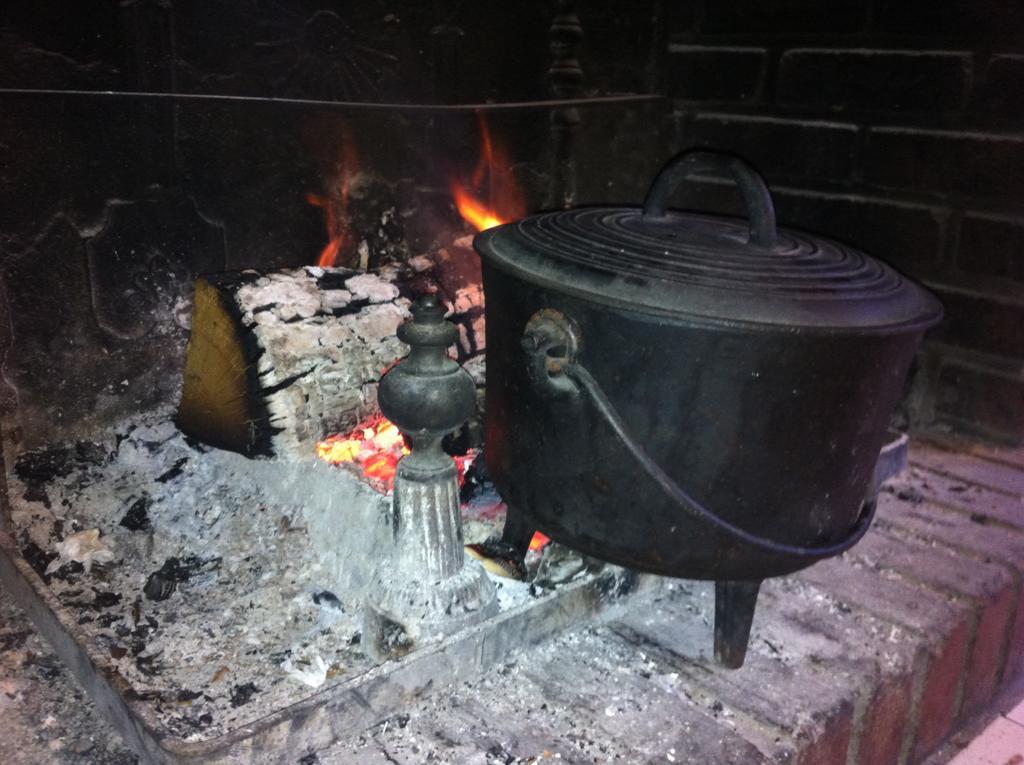 Bed & Breakfast Au Chant Des Marmites *